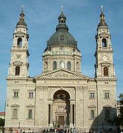 Pyhän Tapanin basilika Budapestissa, Unkarissa.  
