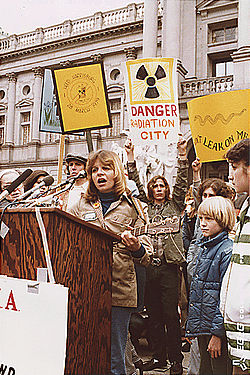 Protijadrový protest v Harrisburgu v roku 1979 po havárii na ostrove Three Mile Island.