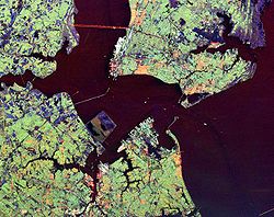 Vista por satélite de Hampton Roads  