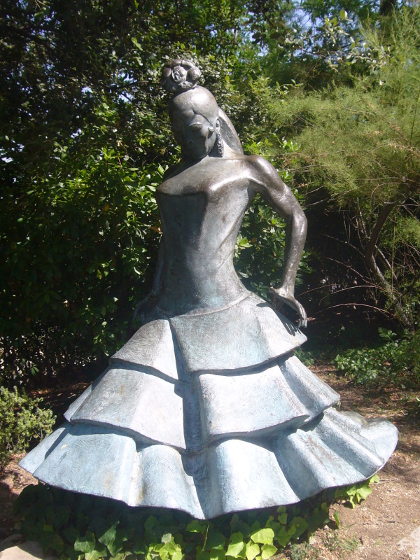 Standbeeld van Amaya in Jardins de Joan Brossa, Barcelona