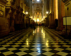 Interiorul Catedralei din Jaén  