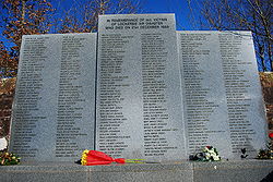 Pomnik na cmentarzu w Lockerbie