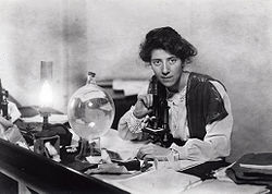 Marie Stopes w 1904 r.