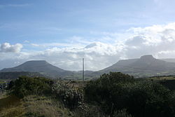 De bergmassieven van Monte Santo en Monte Pelau  