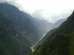 Les gorges du Tigre étaient l'emplacement prévu pour un barrage, mais le projet a été abandonné à la fin de 2007.