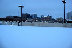Centrum van Wichita tijdens een winterse sneeuwbui (2007)