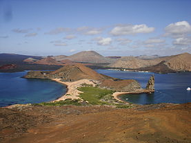 Uitzicht vanaf het eiland Bartolomé, Galápagoseilanden  