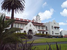 Gimnazjum w Auckland