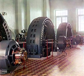 Budapestissa valmistettu 1900-luvun alun vaihtovirtageneraattori