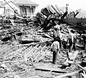 Zkáza po hurikánu v Galvestonu v roce 1900  