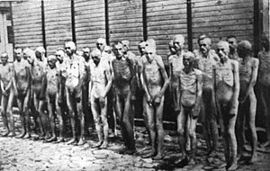 Sovjetiska krigsfångar i ett nazistiskt koncentrationsläger, där många svalt, torterades och mördades.  