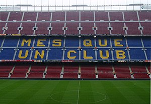 Més que un club (em catalão): Mais do que um clube.