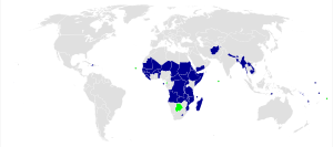 Los países menos desarrollados aparecen en azul.  