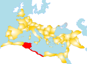 Het Romeinse Rijk ca. 117 met de provincie Afrika belicht  