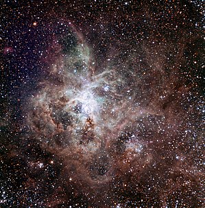 Nebulosa de Tarântula na Grande Nuvem de Magalhães