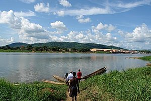 Ubangi River aan de rand van Bangui.