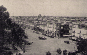 The city center around the time of the outbreak of the Mexican Revolution (around 1911)
