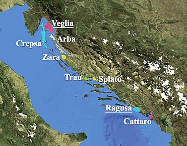 Steden aan de oostelijke Adriatische Zee, met de Dalmatische dialecten. Veglia is het Kroatische eiland Krk, Crepsa is het eiland Cres, Arba heet vandaag de dag Rab. Zara is de stad Zadar. Trau heet Trogir, Splato is Split, Ragusa is Dubrovnik, en Cattaro is Kotor vandaag.