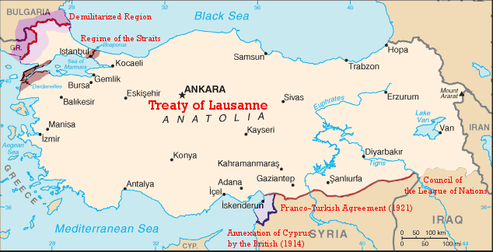 Le linee rosse mostrano i nuovi confini della Turchia.