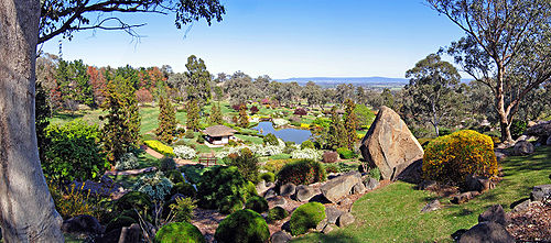 Vista desde la Montaña Simbólica en los Jardines Japoneses.