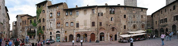 Het Piazza della Cisterna  