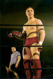 Danielson, toen hij ROH-wereldkampioen was in 2006.  