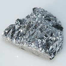 Antimoon kristal  