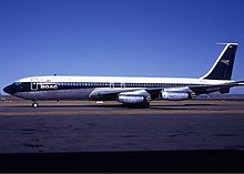 BOAC 707-436 на летището в Сидни през 1970 г.  