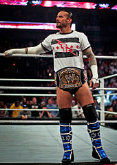 Punk tijdens zijn tweede regeerperiode als WWE-kampioen  