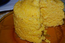 Braziliaanse cake gemaakt met couscous  