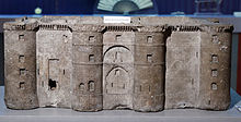 En miniatyr av Bastiljen gjord av en av stenarna i fästningen (Carnavalet-museet).  