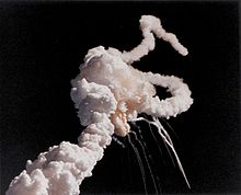 O desastre com o ônibus espacial Challenger ocorreu em 28 de janeiro de 1986.