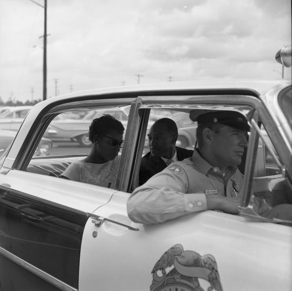 Freedom Riders bliver arresteret i Tallahassee, Florida, den 16. juni 1961  