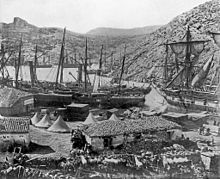 Port of Balaklava in 1855: sailing and steamship technology side by side. Above all, the armoured steamships of the French fleet were technically far ahead of the Russian navy. The Tsarist Empire could not keep up with the industrialization of England and France.