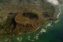 Cráter volcánico de Diamond Head en Honolulu, Hawaii  