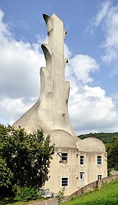 Steiner's architectural style was the model for organic architecture. The picture shows the heating house of the Goetheanum