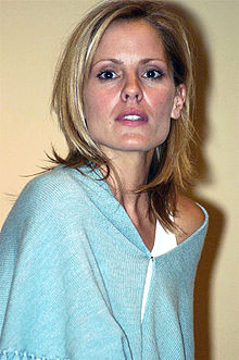 Emma Caulfield på en Buffy the Vampire Slayer-konferens.  