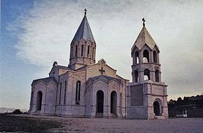 1887 m. buvo baigta statyti Gazančetso katedra.