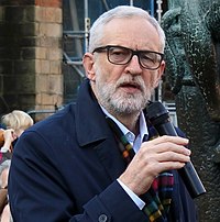 Corbyn vid en valkampanj för Labour 2019 i Nottingham, december 2019  