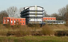 Youth hostel Hannover, seen from the other side of the river Ihme (Lage52 .3542659 .730437 )