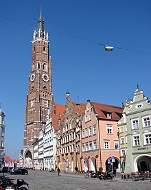 The landmark of the city of Landshut is the Martinskirche (St. Martin's Church)