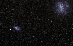 Die Großen und Kleinen Magellanschen Wolken.