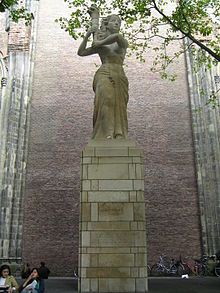 Memorial near the cathedral commemorating the Second World War