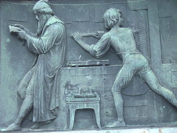 Relief printer at the Gutenberg monument, Mainz