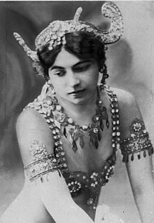 Mata Hari (c. 1907)
