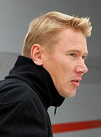 Titelverdediger Mika Häkkinen won zijn tweede titel met McLaren.            