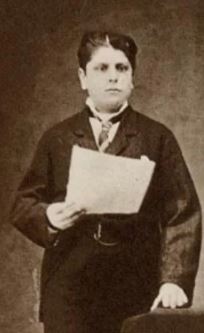 Alessandro Moreschi (1858-1922) Hij was de enige die solo-opnames maakte. Deze foto is genomen rond 1880.