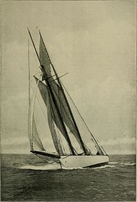 Segelfartyg med för- och aktern riggade segel  