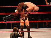 Punk will den Go to Sleep auf Kane aufführen