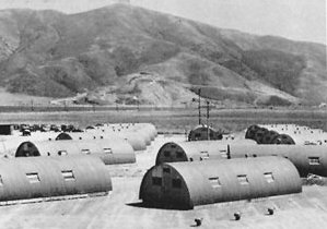 Cabanes Quonset en Californie, en 1946.